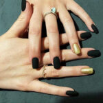 black.gold.nails